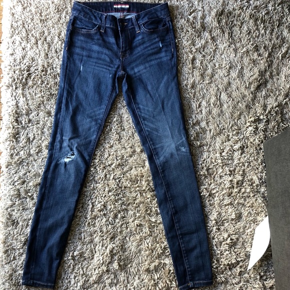 Tommy Hilfiger Jeans - Picture 2 of 7